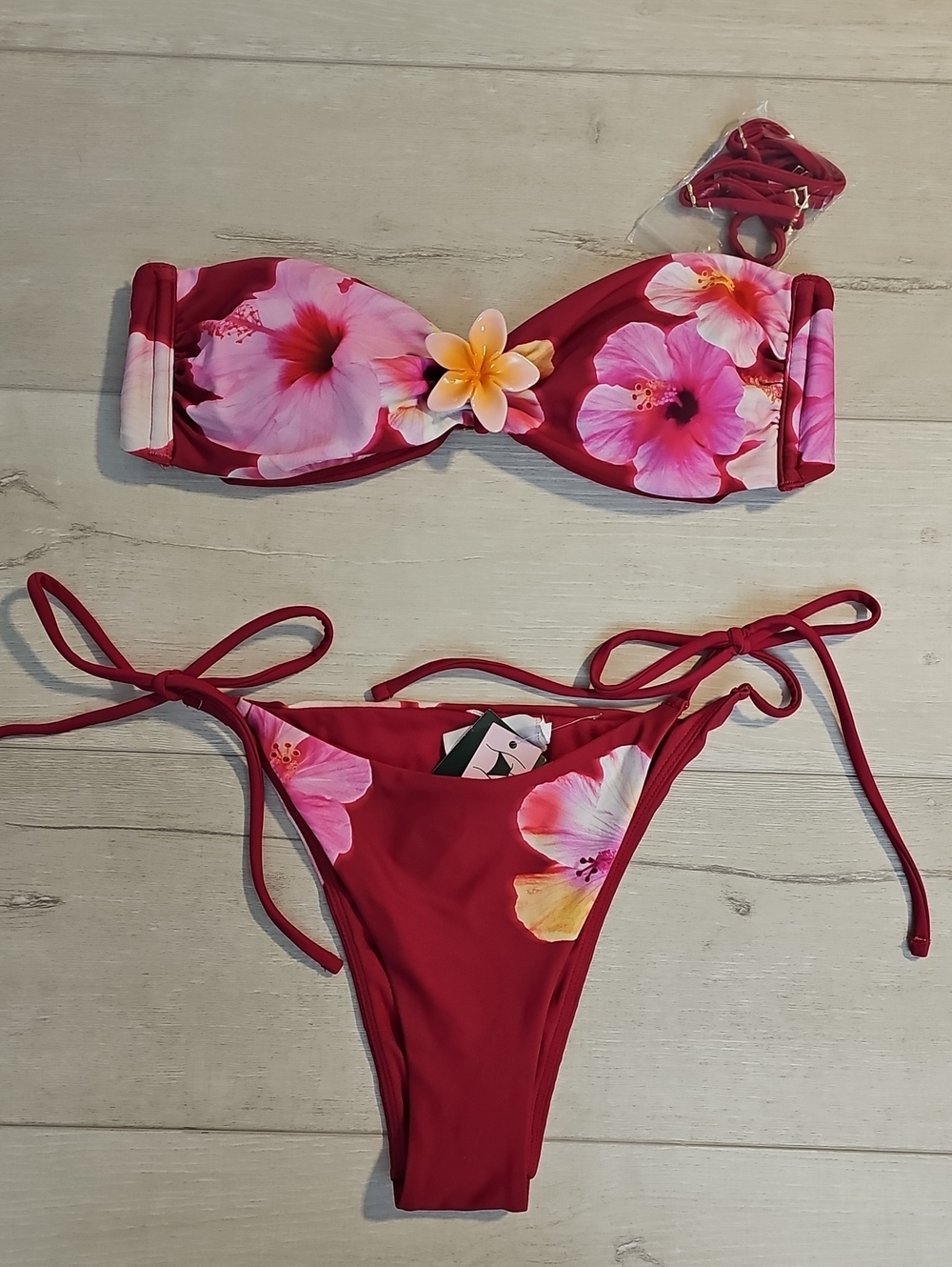 Wild Fable Women's M Tropical Floral Bandeau Tie-Side Bikini Set in Fuschia